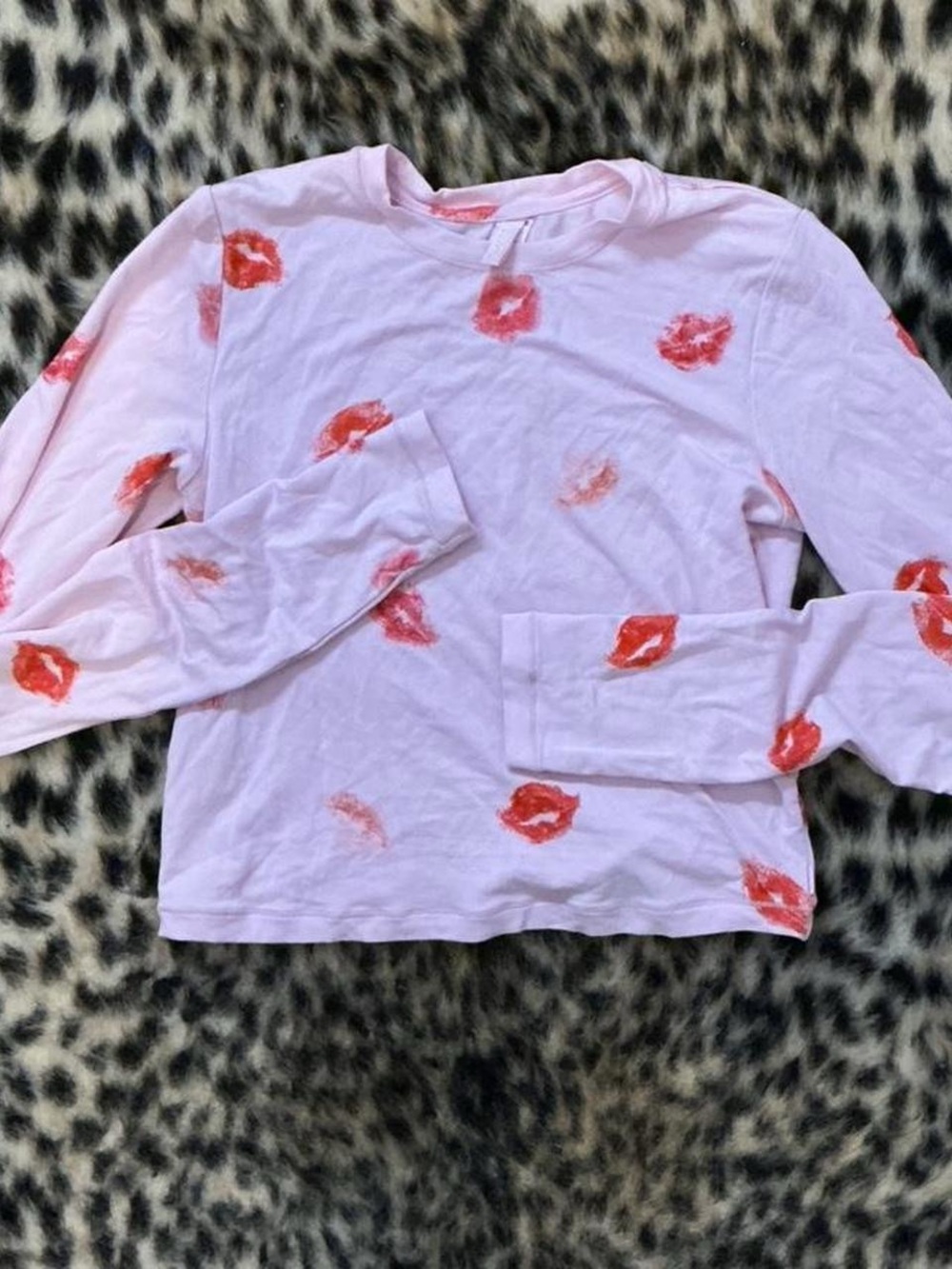 skims kissy long sleeve top